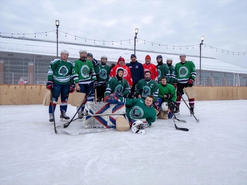 Вячеслав Буцаев и Андрей Коваленко провели  хоккейный мастер-класс для ХК "Северные сапсаны" 